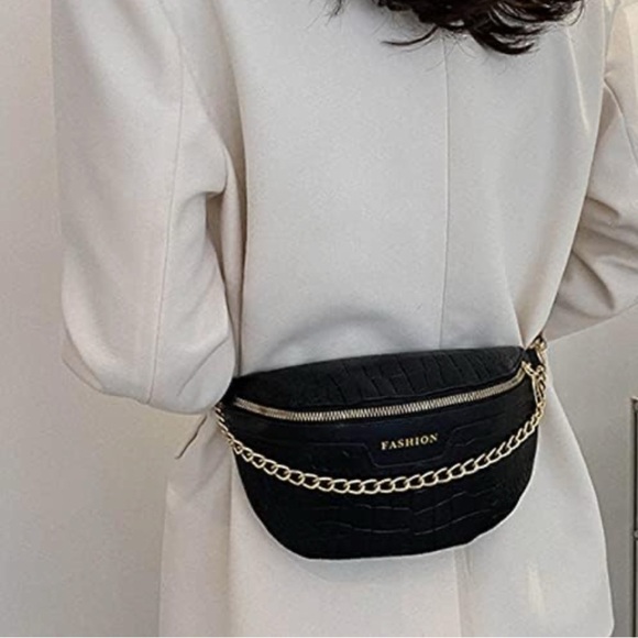 💥VAIKANHAI SHOULDER GOLD ACCENT CHAIN BAG - Picture 3 of 7